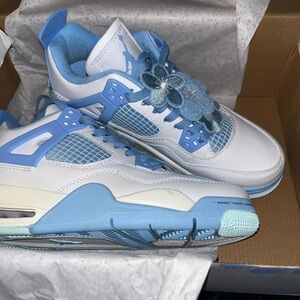 Air Jordan 4 Retro forget me not
